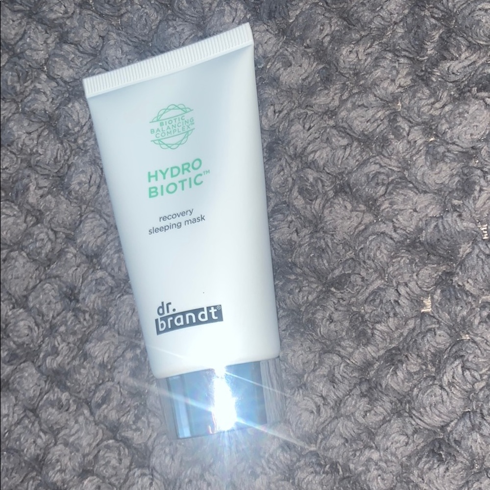 Dr. Brandt recovery sleeping mask